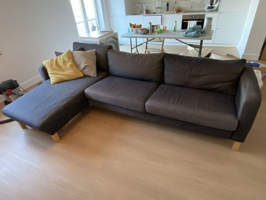 Sofá Ikea com alguns anos