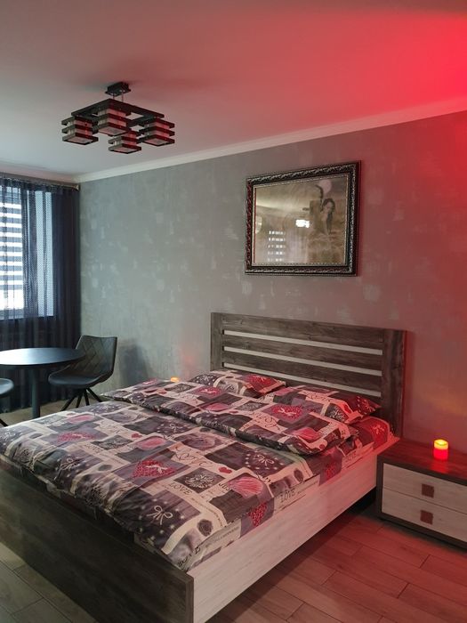 Апартаменти 21 +