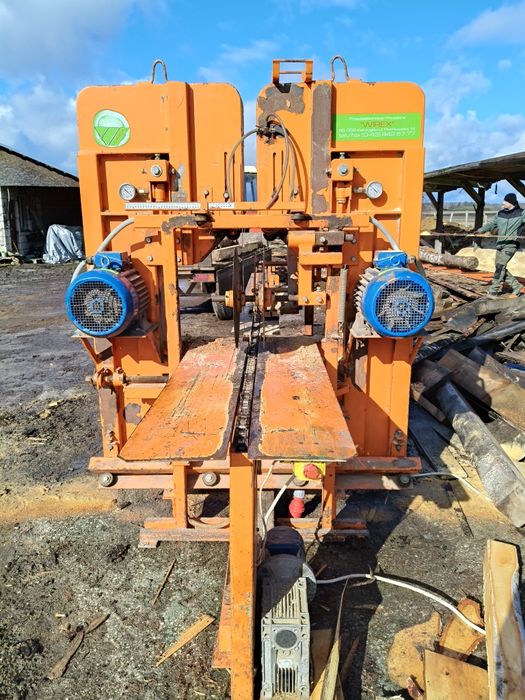 Trak pionowy dwupiłowy