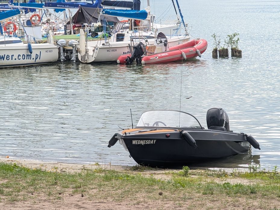 Motorówka Hellwig Kreta 25hp 4t Efi z przyczepą  nowa