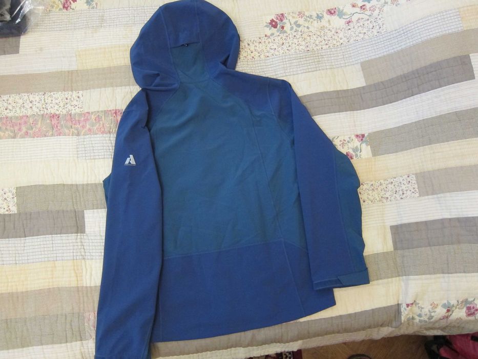 Куртка всепогодна Eddie Bauer серії A (FirstAscent) нова, L