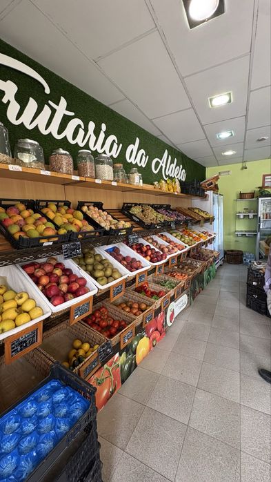 Loja 42 m2 para alugar na quinta do anjo