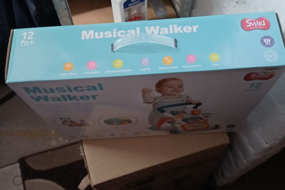 Uzywany chodzik pchacz muzyczny SMIKI