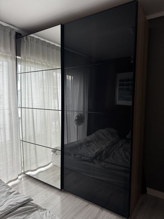 Drzwi przesuwne IKEA PAX 200 cm – lustro + czarne szkło