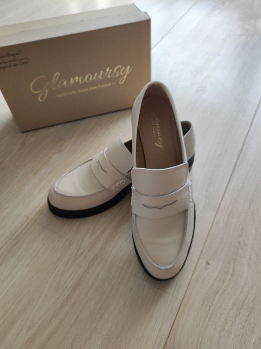 Skórzane mokasyny Over and Out Glamoursy rozmiar 39