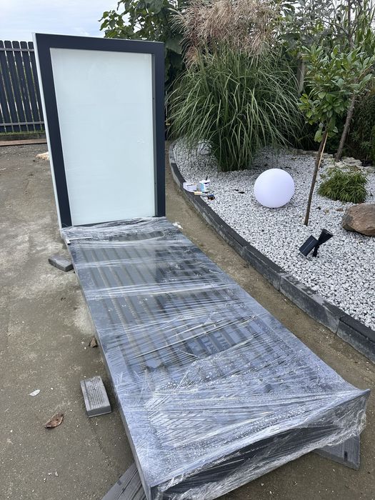 Zadaszenie ,daszek konstrukcja nad drzwi lub furtkę transpotr