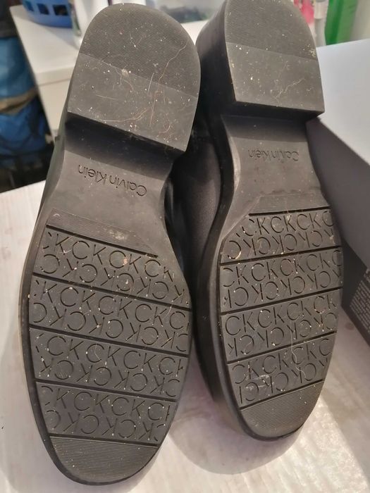 Botas calvin Klein nr 37