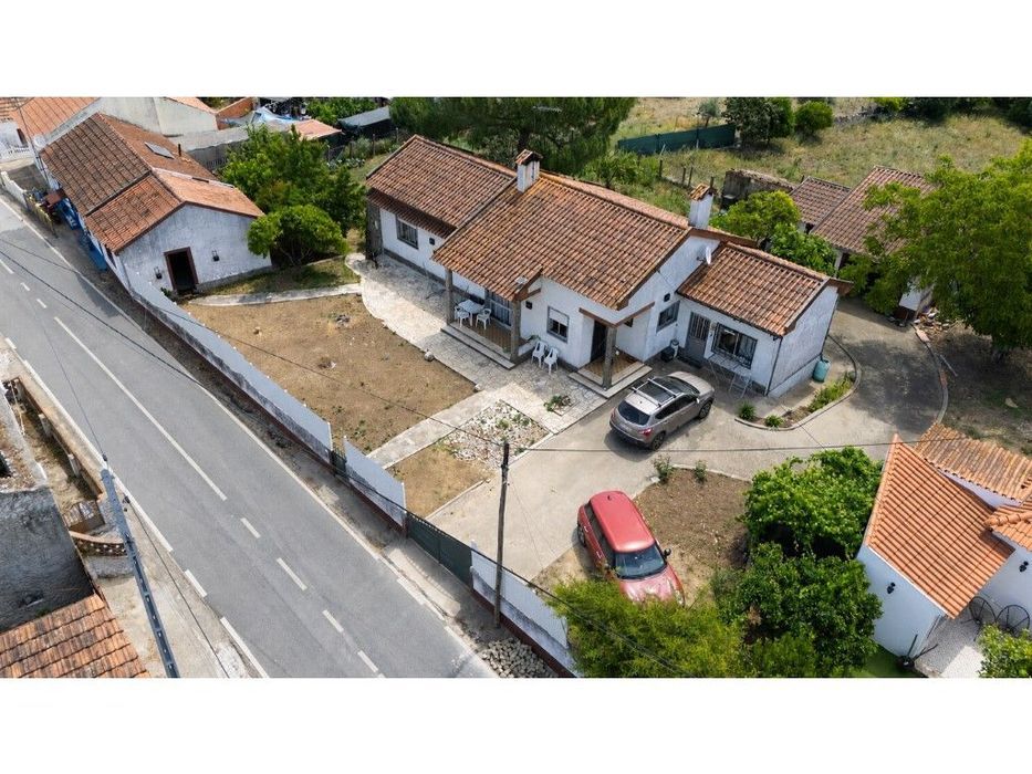Descubra o refúgio perfeito para a sua família, com espaço e confor...