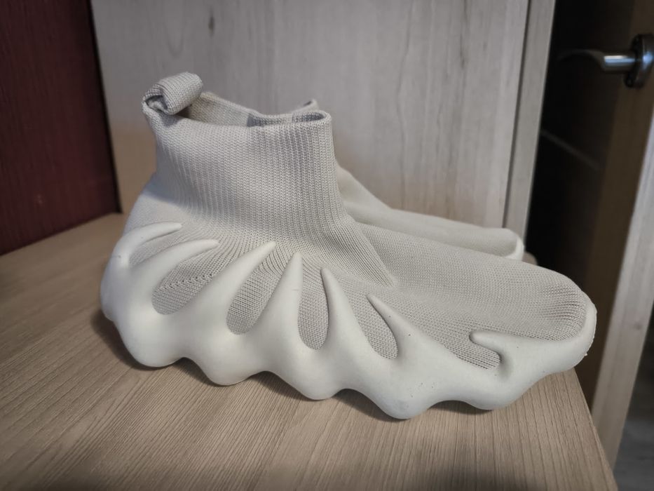 Кросівки жіночі 38.-38.5