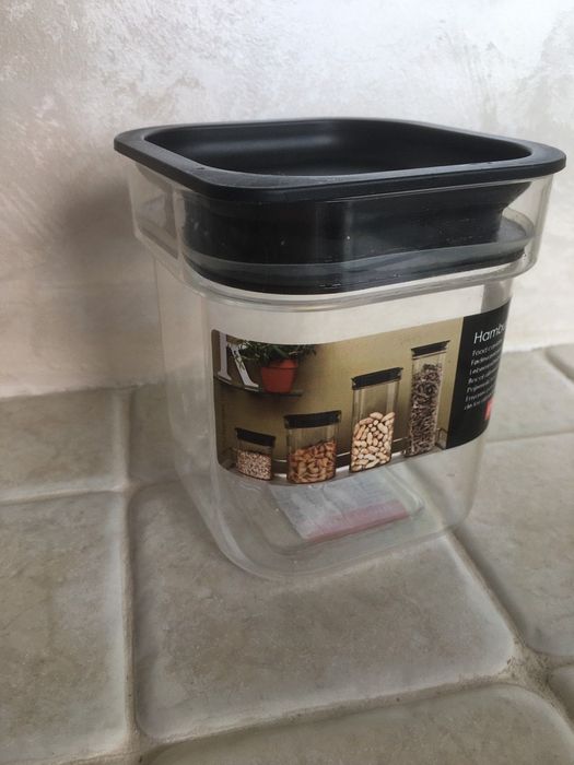 Контейнер для сыпучих продуктов Plast Team Hamburg 1,6л