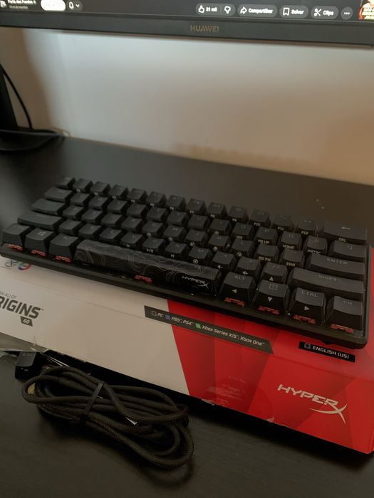 Teclado HyperX alloy origins 60