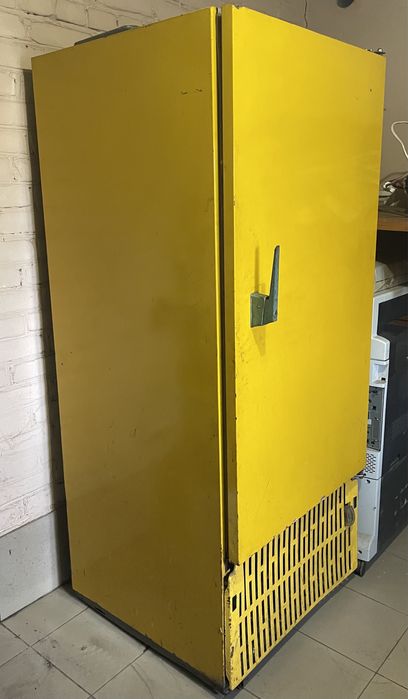 Холодильник, холодильна шафа