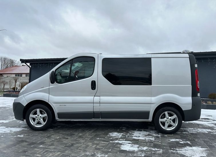 Renault Trafic Passenger