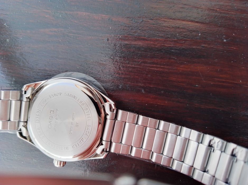 Relógio Casio novo