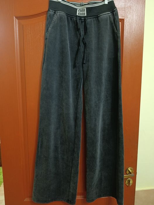 Продам жіночі штани miu miu