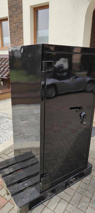 Sejf Konsmetal kl. VIII IDEAŁ montaż sejfy kasa pancerna