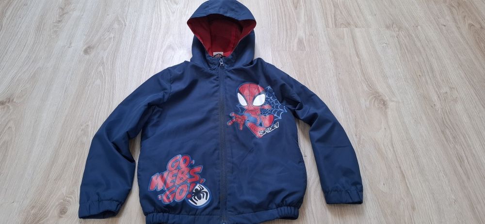 Wiatrówka kurtka Spidey dla chłopca na 128cm