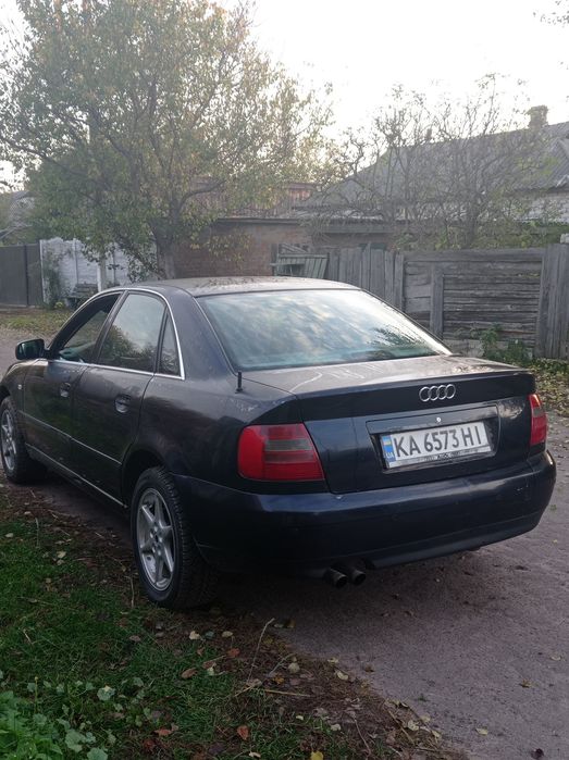 Audi A4 B5 2.4 бензин/ обмен
