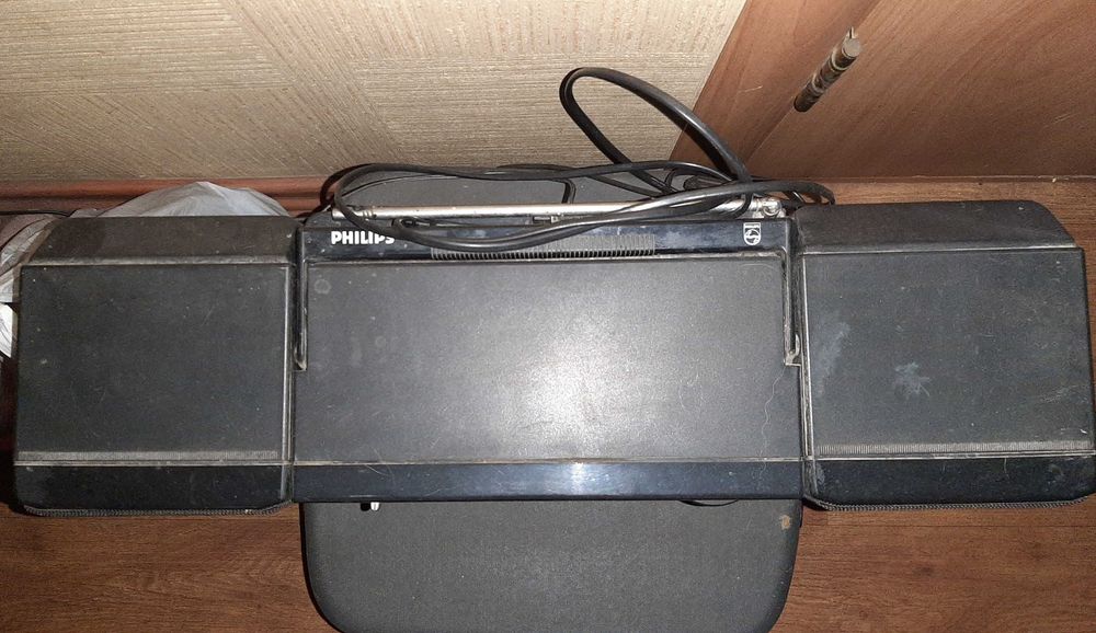 Музыкальный центр Philips из 90х