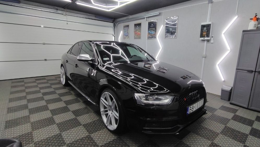 Audi S4 Limousine