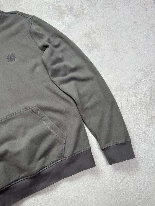 Чоловіче худі від бренду boss