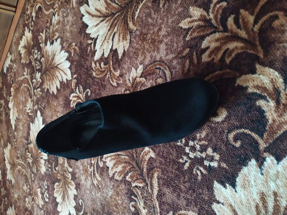 Ботильйони жіночі