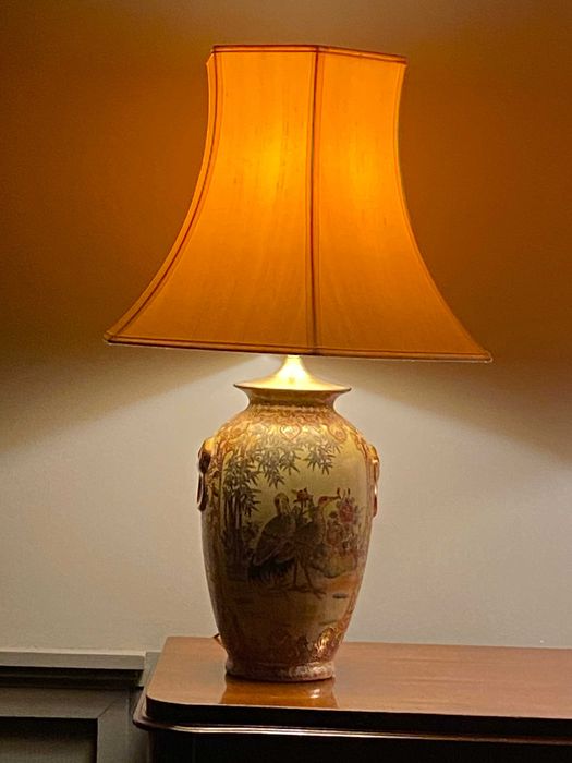 Dwie piękne chińskie duże lampy o wysokości 78 cm