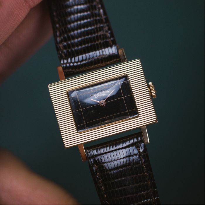 Relogio Universal Geneve Polerouter em Ouro 18k - NOS - Circa 1960