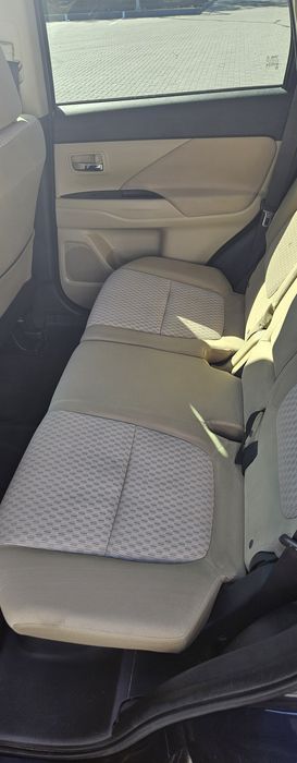 Продам Mitsubishi outlander 3 2,4