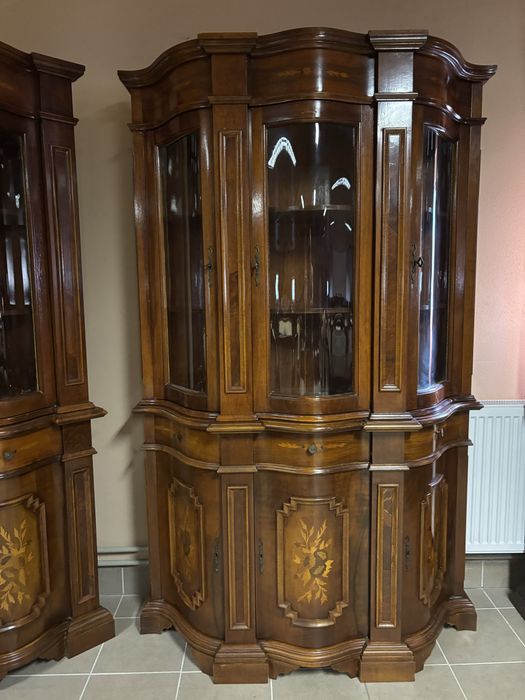 Włoski Zestaw 2 Witryny prosta + narożna Gięte Szyby Meble Stylowe