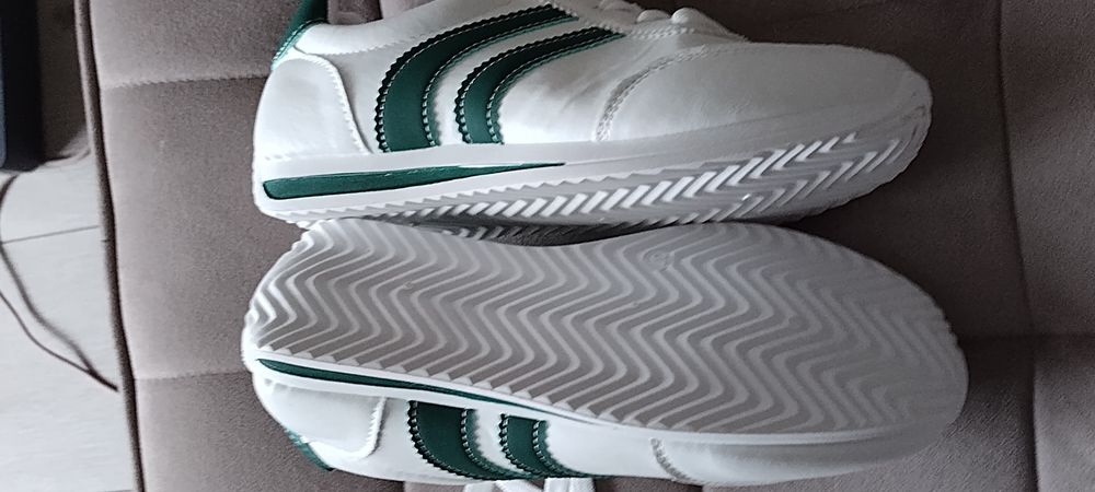 Buty sportowe  nowe