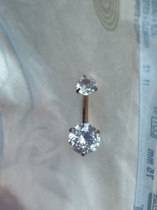 Kolczyk do pępka nowy rose gold z diamentami 1,6/10 mm