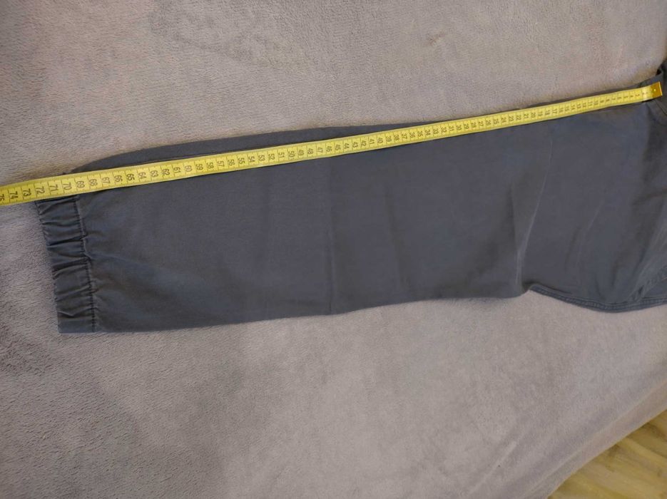 Нові чоловічі джогери GAP розмір S