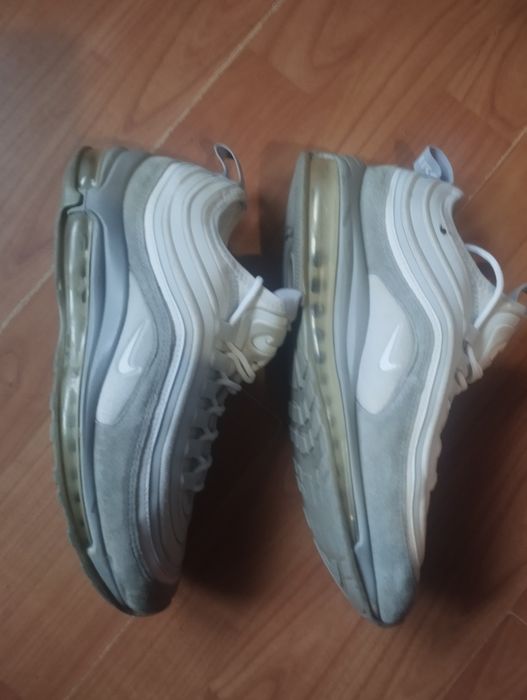 Продам кросівки Nike 41