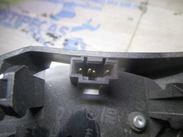 Comando / botão / interruptor multifunções OPEL Astra H Hatchback (L48