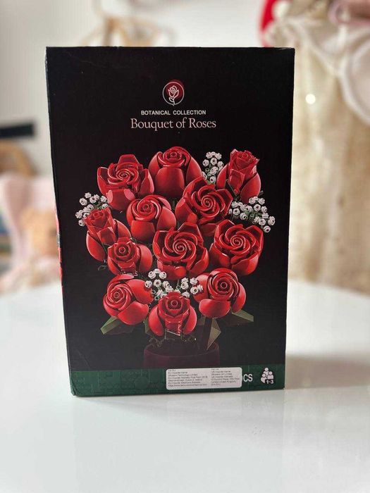 Конструктор сумісний з LEGO Botanicals Букет троянд (10328)