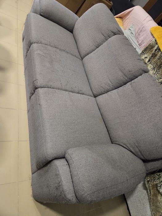 Sofá cinza 3 lugares
