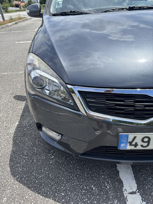 kia ceed 1.4 / 100 mil km