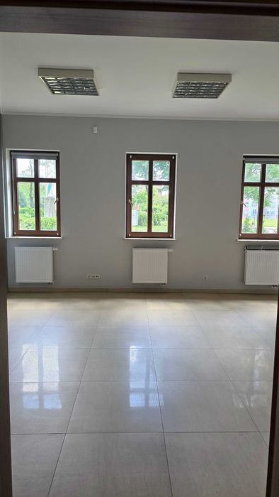 Lokal użytkowy w ścisłym centrum Sławna do wynajęcia.