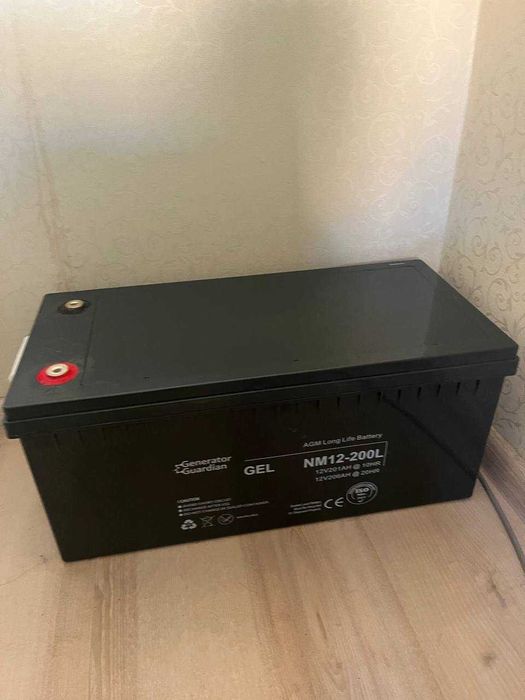 ДБЖ Volt Polska SINUS PRO 1000W + GEL акумулятор 200Ah