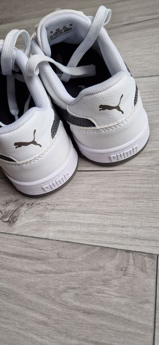 Puma sportowe buty białe caven