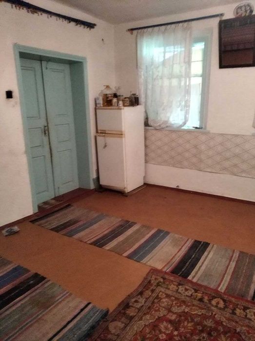 Хата в селі Небелівка