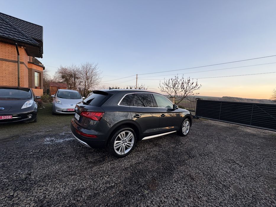 Audi Q5 2018 Premium Plus