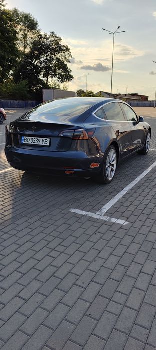 Tesla model 3 2019р.