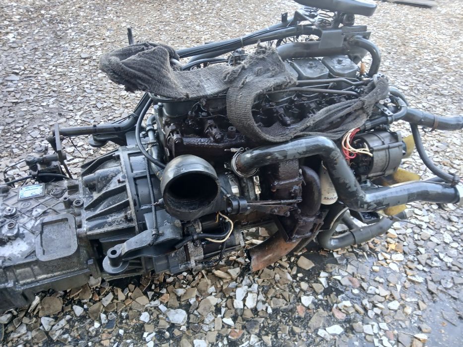 Silnik +Skrzynia Biegów Cumins  Daf 210 km