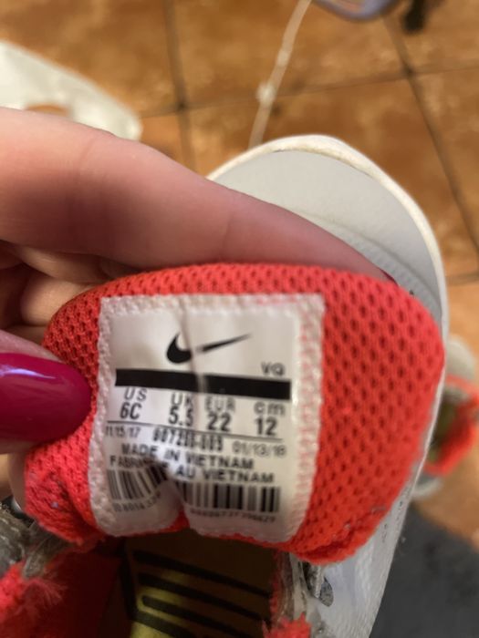 Buty Nike, rozmiar 22