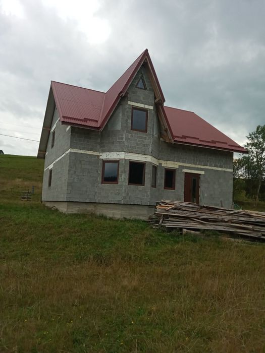 Покрівельні роботи фасадні роботи каркасне будівництво монтаж парканів