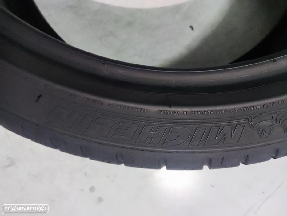 2 pneus semi novos 225-40r18 michelin - oferta dos portes
