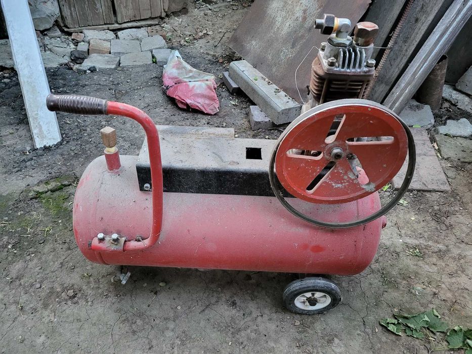 Компрессор с компрессорной головкой МТЗ, ЮМЗ СССР