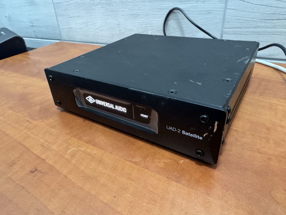 Universal audio satellite OCTO core uad-2 okazja najtaniej w sieci